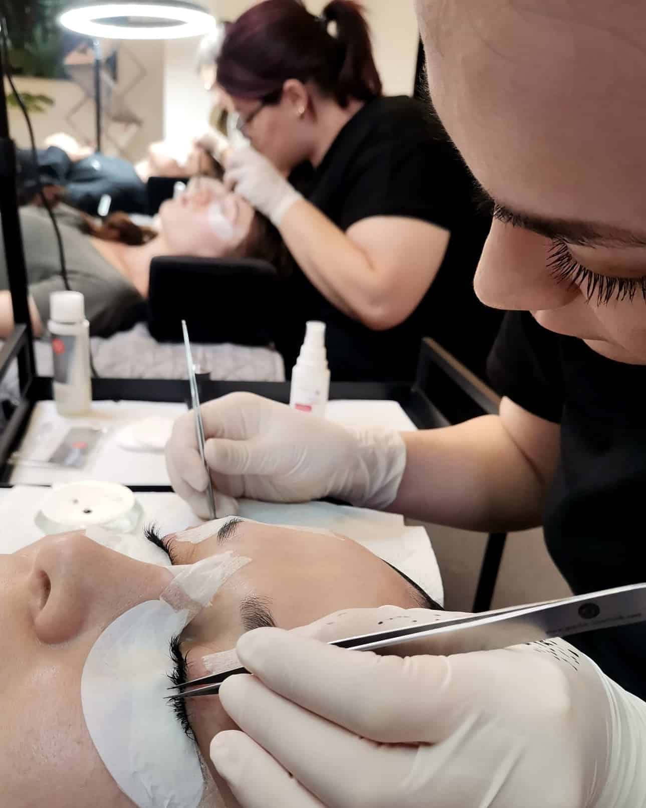 Wimpernverlängerung bei cambio beautyacademy